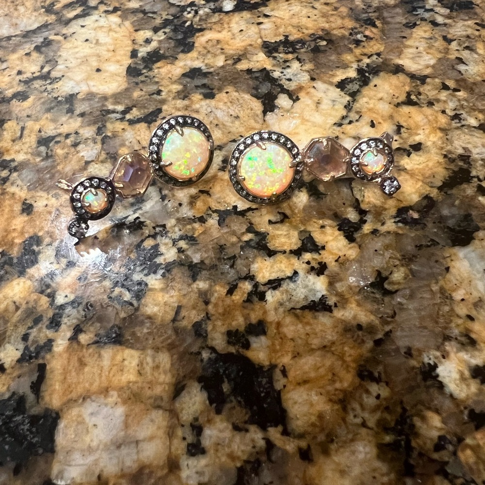 Kendra Scott Ear Climbers